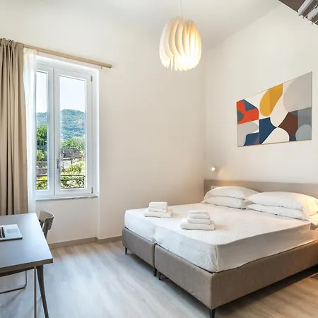 Orange Apartment Sorrento