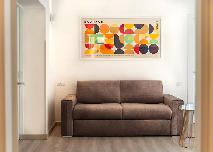 Orange Διαμέρισμα *