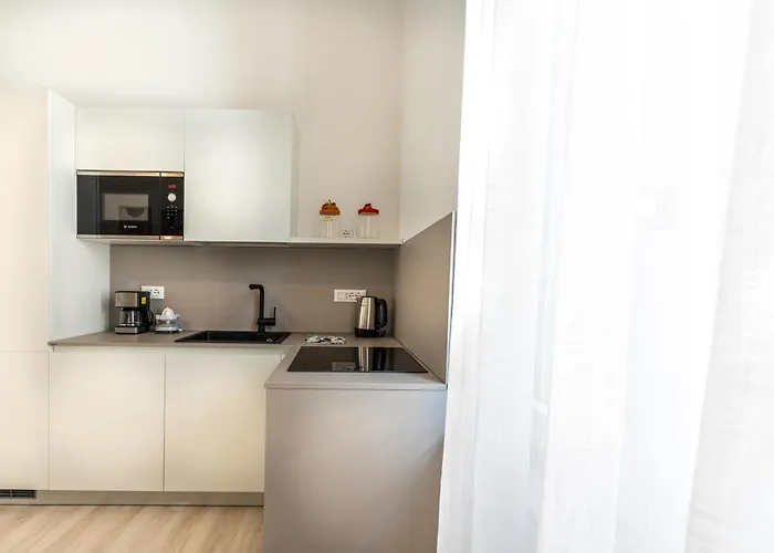 Orange Διαμέρισμα *